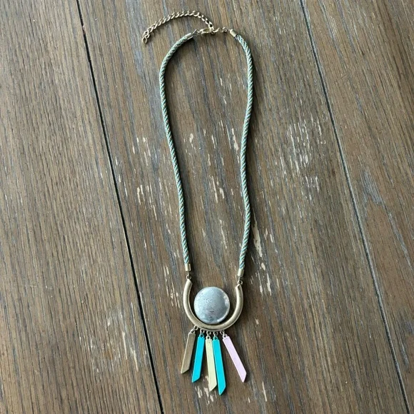 Jewelmint Jewelry Jewelmint Sun Necklace Pastel Discontinued